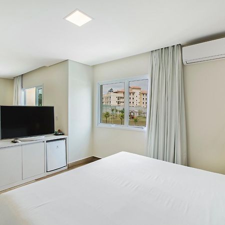 Vinhedo Plaza Hotel Bagian luar foto